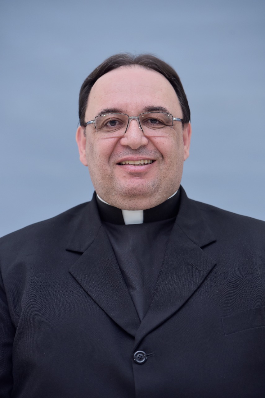 Ir para  <p><big>&Agrave;s 07h desta quarta-feira, dia 15, hora de Bras&iacute;lia, 12h de Roma, a Nunciatura Apost&oacute;lica no Brasil divulgou que o Papa Francisco nomeou o Pe. Adimir Antonio Mazali, P&aacute;roco da...